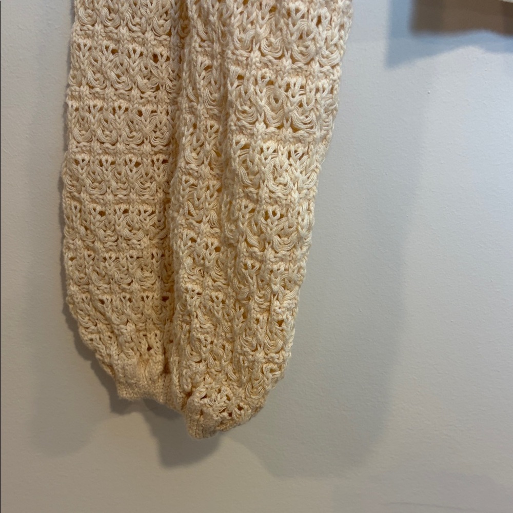 Altar'd State Cream Crochet Knit Cropped V-neck Balloon Sleeve Sweater-M - Picture 6 of 8